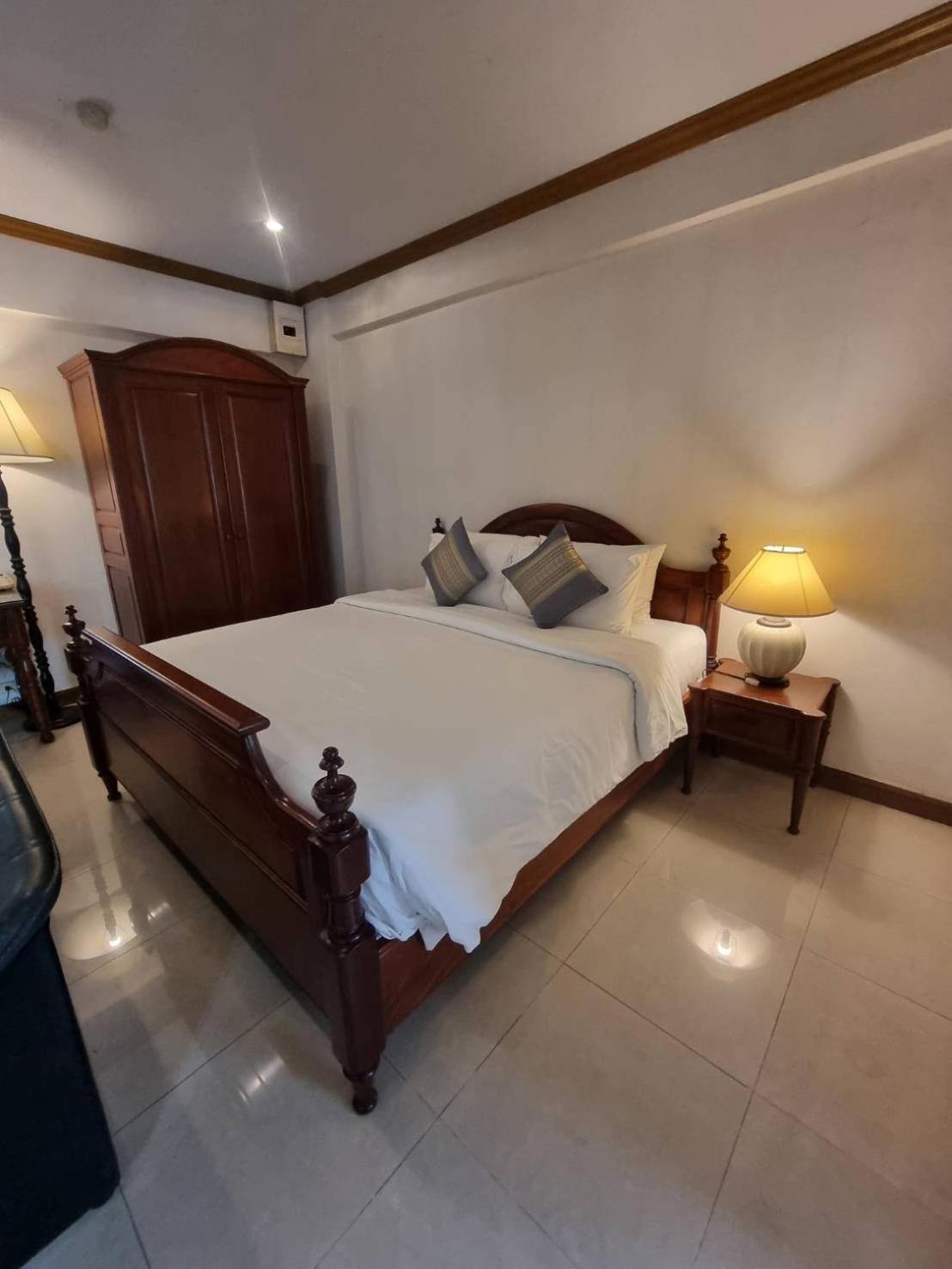 Hotel 12Pm Bangkok Extérieur photo